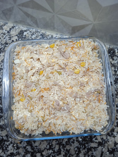 Una foto de Arroz con atún & Cia