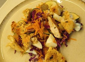 Una foto de Salpicón de ensalada con pollo