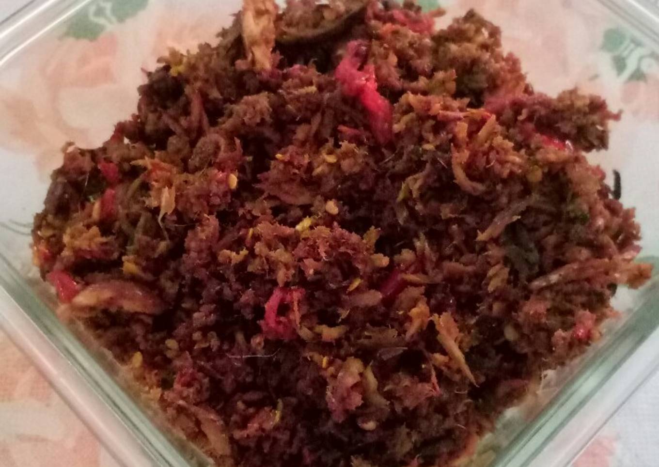 Abon Ikan Cuek Keranjang