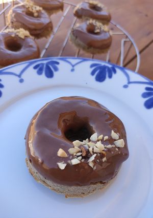 Foto principal de Donuts de avena y plátano con chocolate