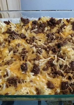A picture of Cheesy Beef and Hashbrown Casserole.