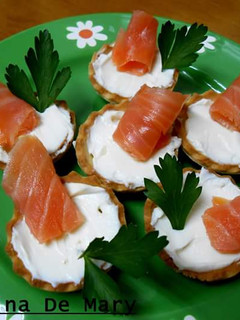 Una foto de Tartaletas de salmón y queso philadelphia