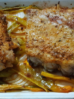 Una foto de Costillar de cerdo al horno con adobo casero
