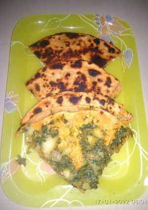 मेथी का पराठा (methi ka paratha recipe in Hindi) रेसिपी मुख्य फोटो