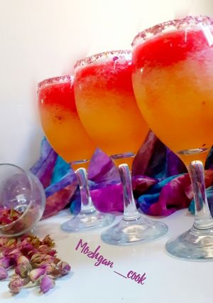 عکسی از دستور اسموتی گرمک و آب هندوانه
