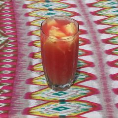A picture of Mixed fruit juice.