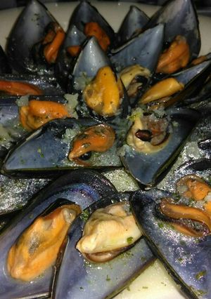 Una foto de Mejillones en salsa Mery