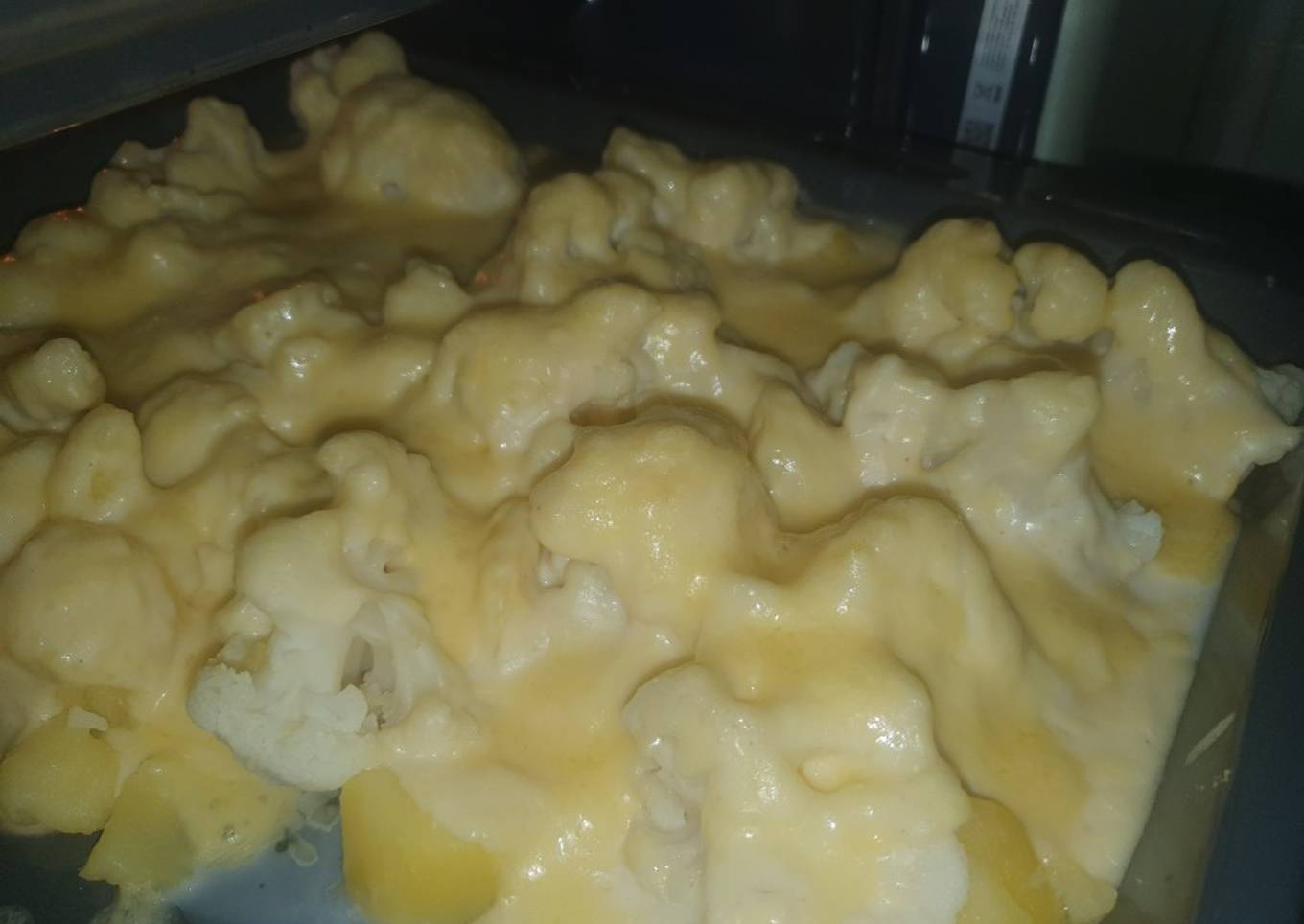 Coliflor y patata al horno con bechamel