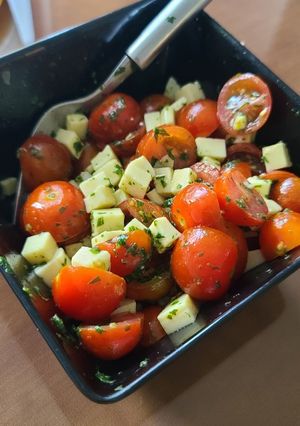 Una foto de Ensalada caprese Italiana