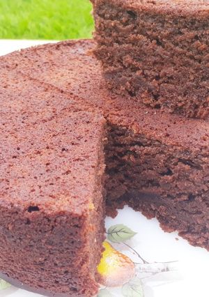 चॉकलेट आटा केक (Chocolate aata cake recipe in hindi) रेसिपी मुख्य फोटो