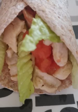 Una foto de Wrap de pollo