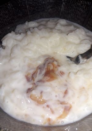 Una foto de Arroz con leche con corazón de dulce de leche