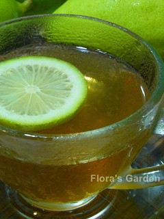 A picture of Lemon Winter Melon Tea.