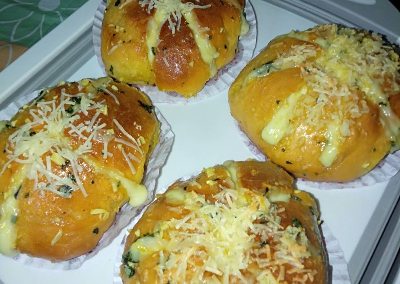 Korean Garlic Bread