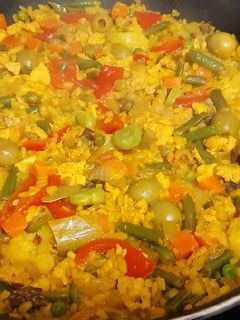 Una foto de Arroz de bonito y verduras (aprovechamiento)