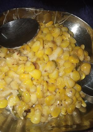 A picture of Chessy garlic corn.