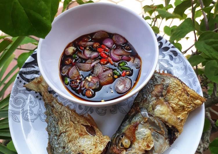 Bumbu Menyiapkan Ikan peda goreng sambal kecap, Sempurna