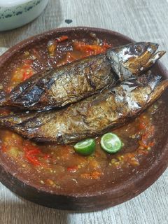 Foto resep 16. Ikan Asap Sambal Jeruk