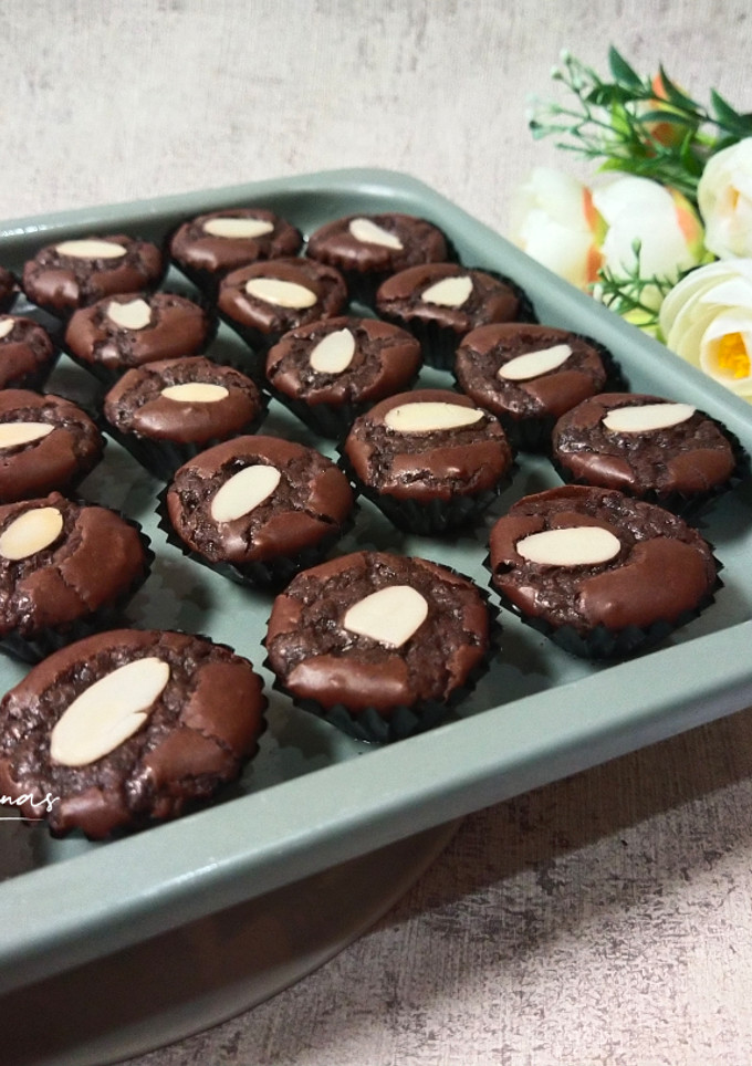 Foto resep Mini Cup Brownies Cookies