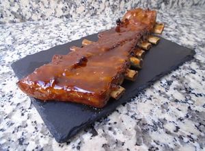 Foto principal de Costillas de cerdo al horno con salsa de mandarina