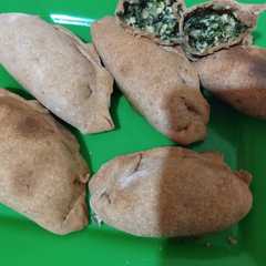 Una foto de Empanadas de espinaca, con masa casera integral