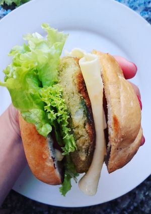 Una foto de Hamburguesa de arveja