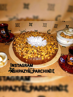 عکسی از دستور کیک خامه با کارامل عسل و گردو بدون فر 🌸