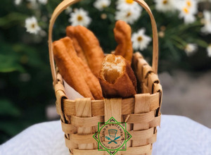 Hình của món Bánh quẩy (giò cháo quẩy).