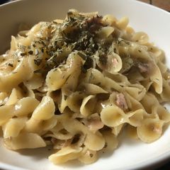A picture of Tuna & Tarragon Pasta.