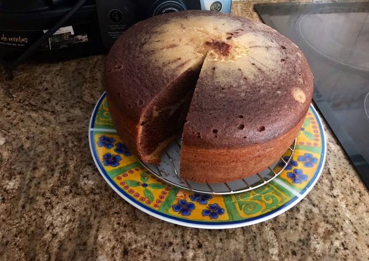 Bizcocho de yogur y manzana 🍏🥧 -[Mambo+Olla GM]