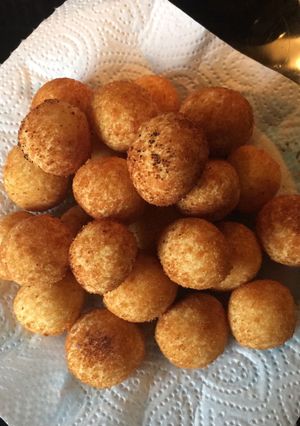 Sajtgolyók recept fotója