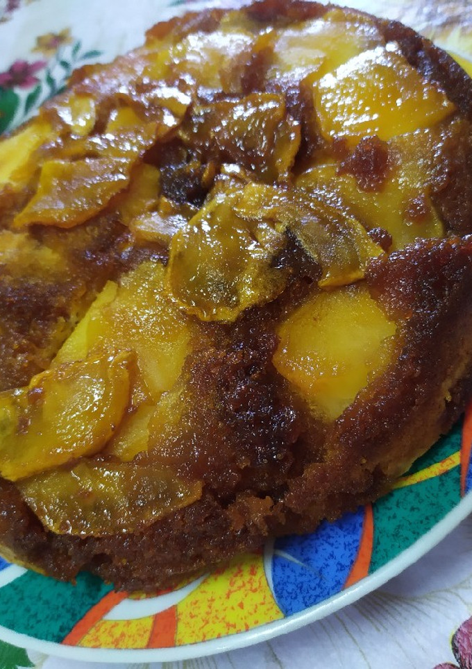 Una foto de Tarta de manzana en sartén Essen 24 cm