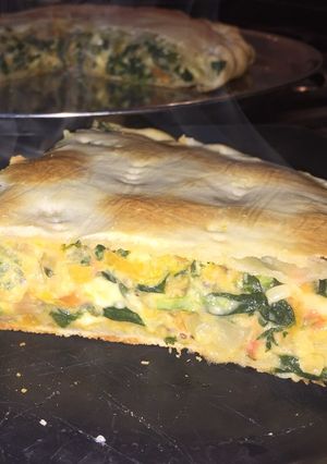 Una foto de Tarta de verduras y quesos