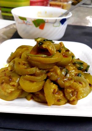 A picture of Stir fried bottlegourd.