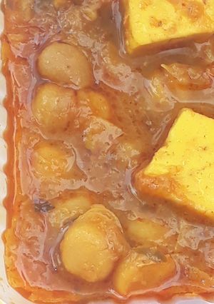 A picture of Matar paneer.