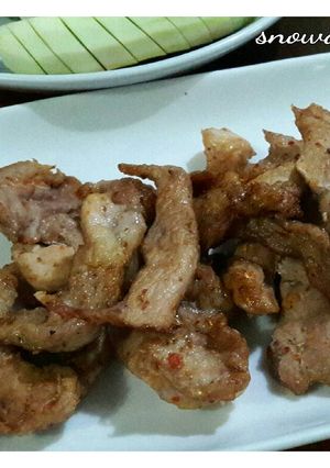 รูปของ หมูหมักน้ำปลาพริกป่น