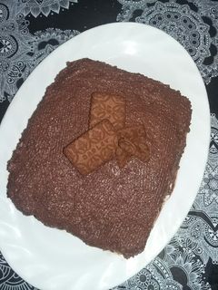 Una foto de Torta fácil con mousse de chocolate
