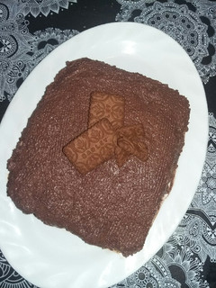 Una foto de Torta fácil con mousse de chocolate