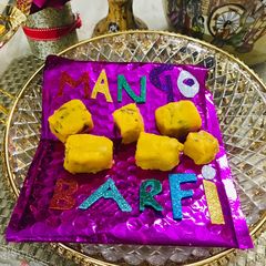 A picture of Mango 🥭 barfi.