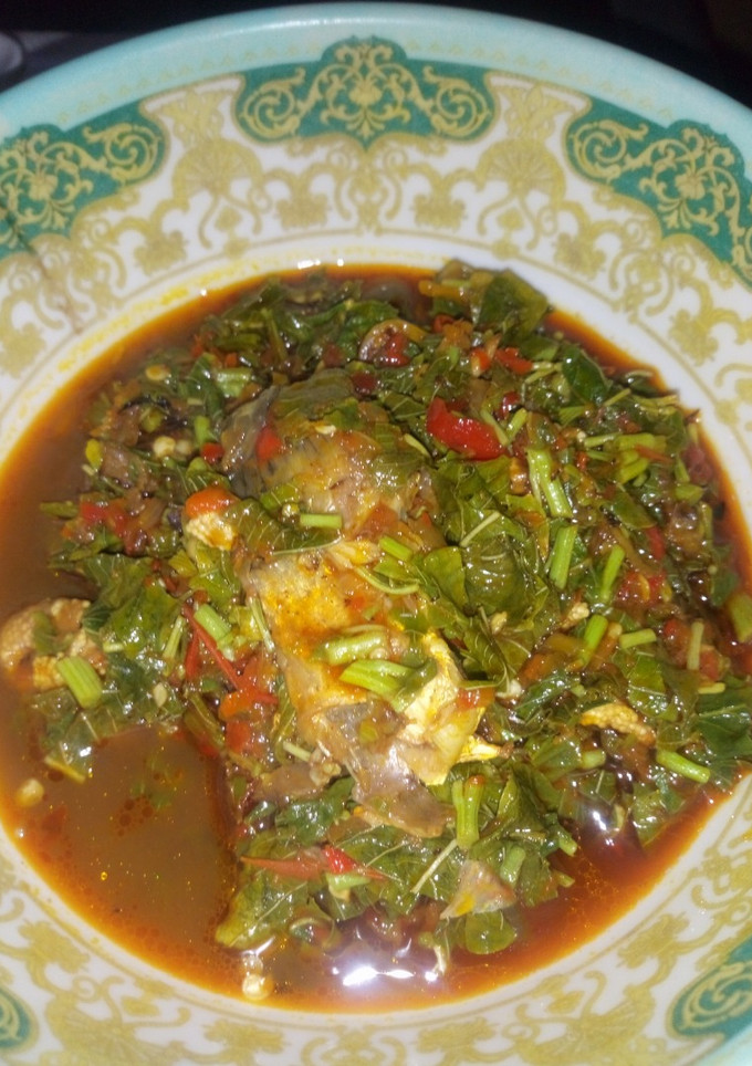 A picture of Spinach soup.