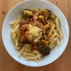 Red pasta (the sauce is red, not the pasta. Vegan) A picture of Red pasta (the sauce is red, not the pasta. Vegan).
