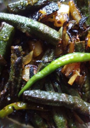 A picture of Lady's finger potato stir fry.