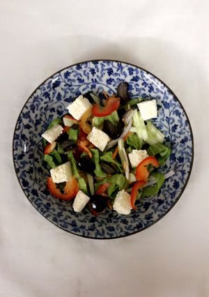 Greek salad রেসিপির প্রধান ছবি