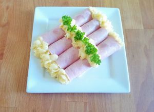 Tormakrémes sonkatekercs recept fotója