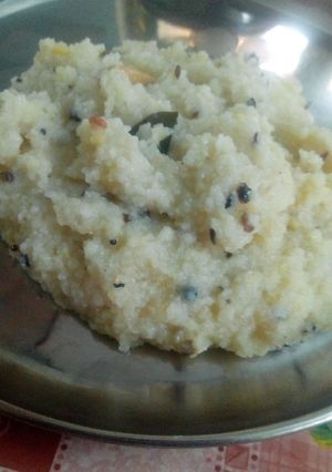 ரவை பொங்கல் (Ravai pongal recipe in tamil) செய்முறை முக்கிய புகைப்படம்