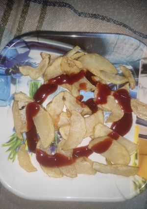 फिंगर चिप्स(finger chips recipe in hindi) रेसिपी मुख्य फोटो