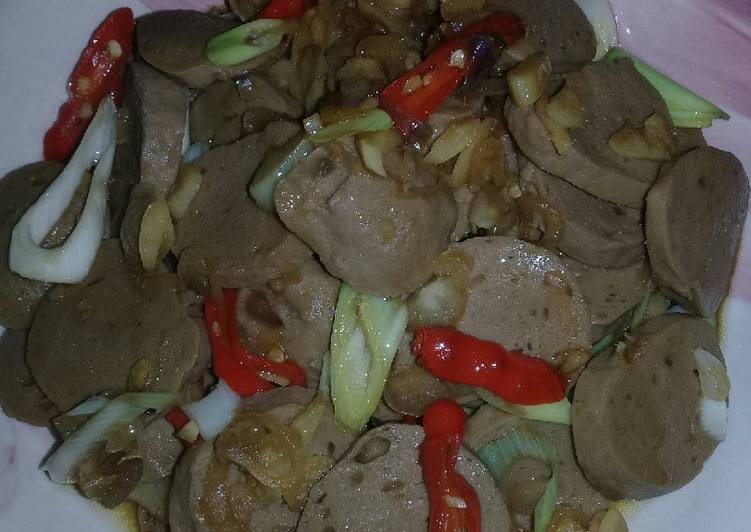 Tumis bakso Saos tiram