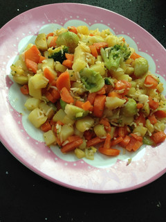 Una foto de Salteado vegetal 🥕🥔 🍽