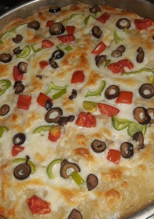 صورة لوصفة بيتزا الجلاش