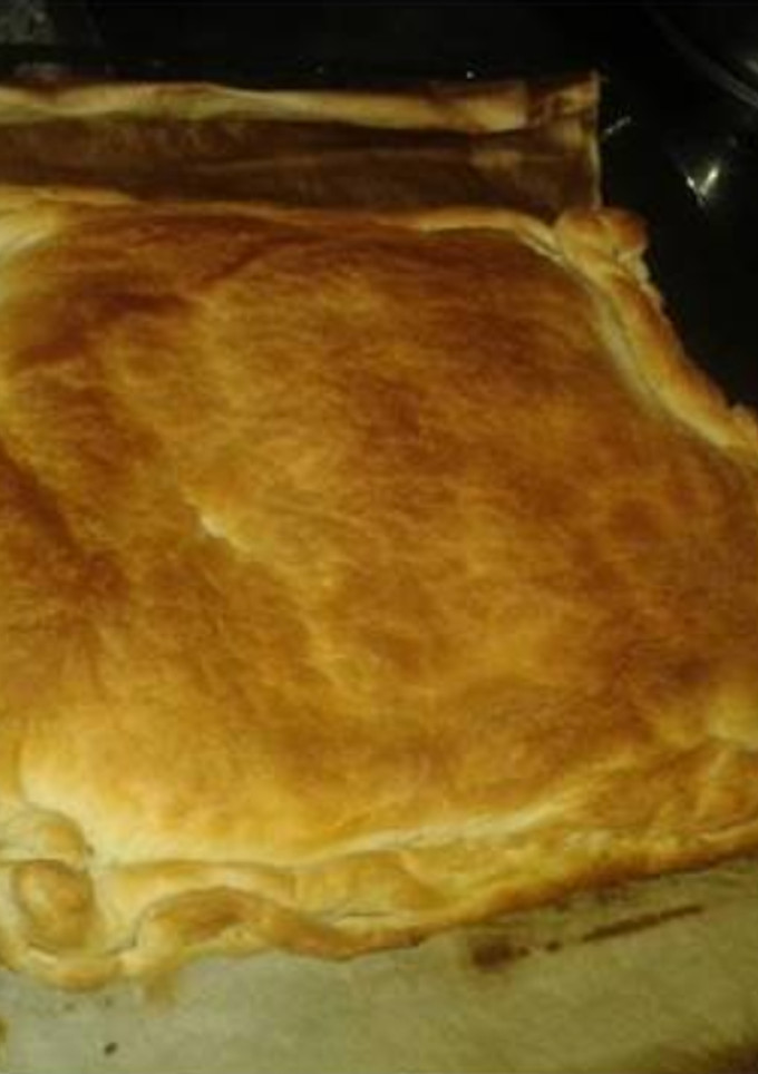 Una foto de Empanada de queso y espinacas